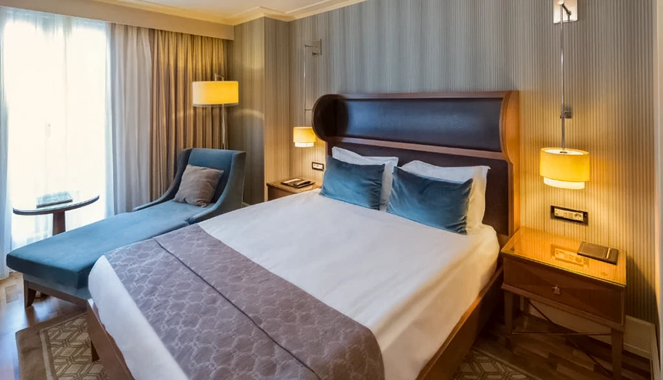 هتل تایتانیک سیتی تکسیم استانبول